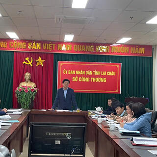 <a href="/dang-doan-the" title="Đảng, Đoàn thể" rel="dofollow">Đảng, Đoàn thể</a>