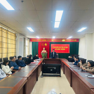 <a href="/thong-tin-tong-hop/tin-tuc-chung" title="Tin tức chung" rel="dofollow">Tin tức chung</a>