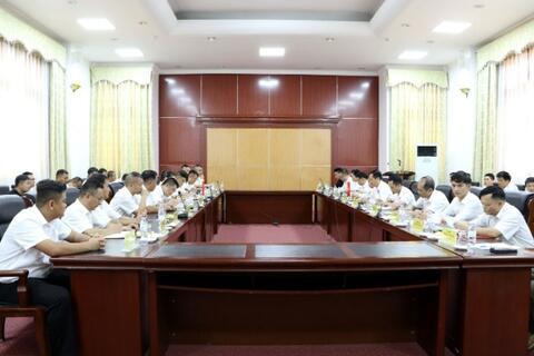 Sở Công Thương tỉnh Lai Châu làm việc với Đoàn Khảo sát thương mại huyện Kim Bình.