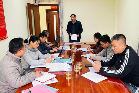 Đoàn kiểm tra liên ngành an toàn thực phẩm làm việc với phường Tân Phong