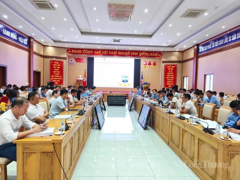 Hội nghị tập huấn về phân quyền, phân cấp và phân định thẩm quyền trong các lĩnh vực quản lý nhà nước ngành Công Thương.